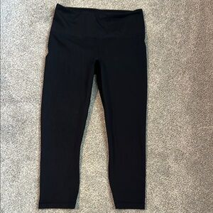 Yogalicious Lux Black Capris Like New Condition
